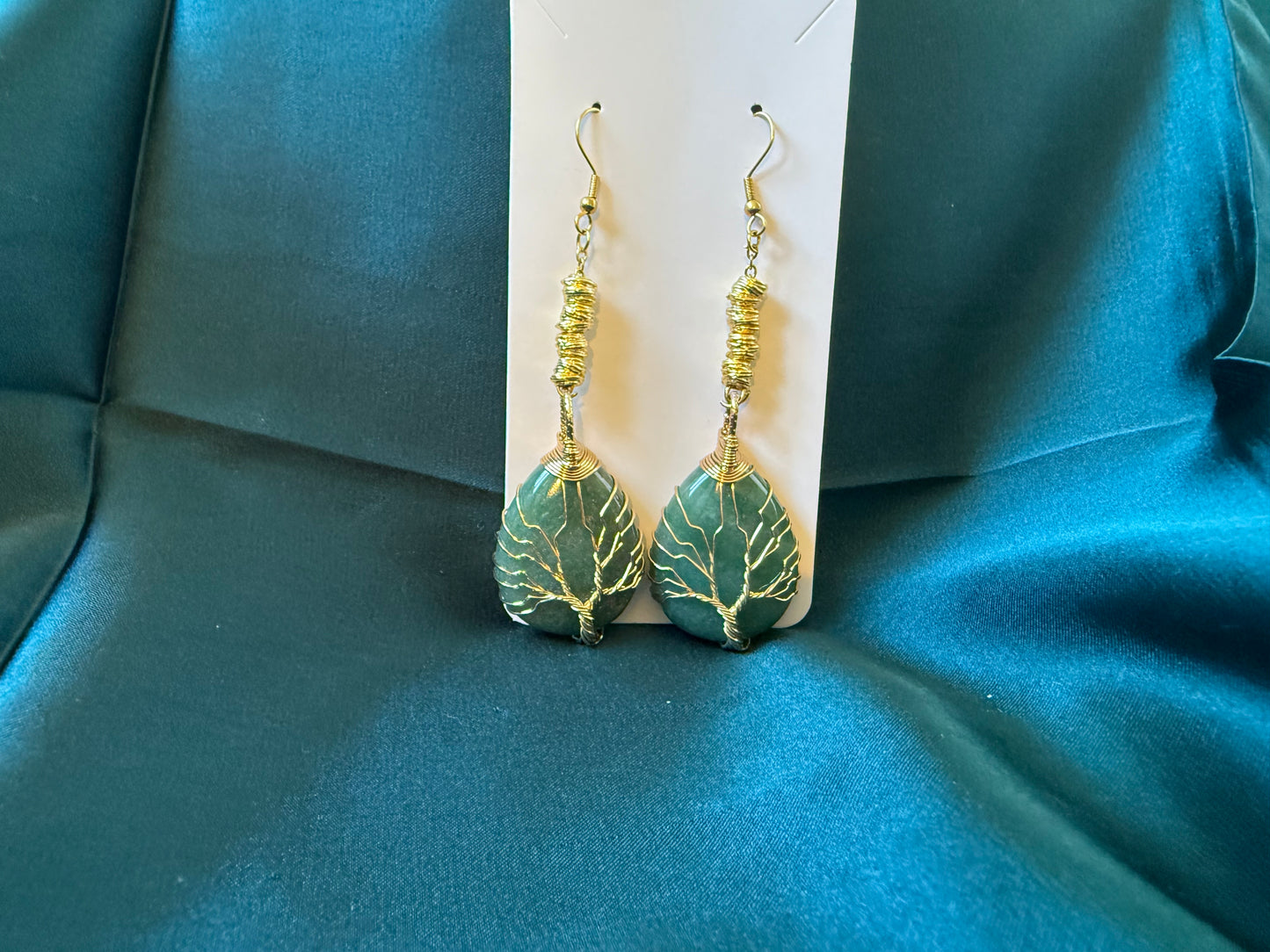 Tree of life danglings