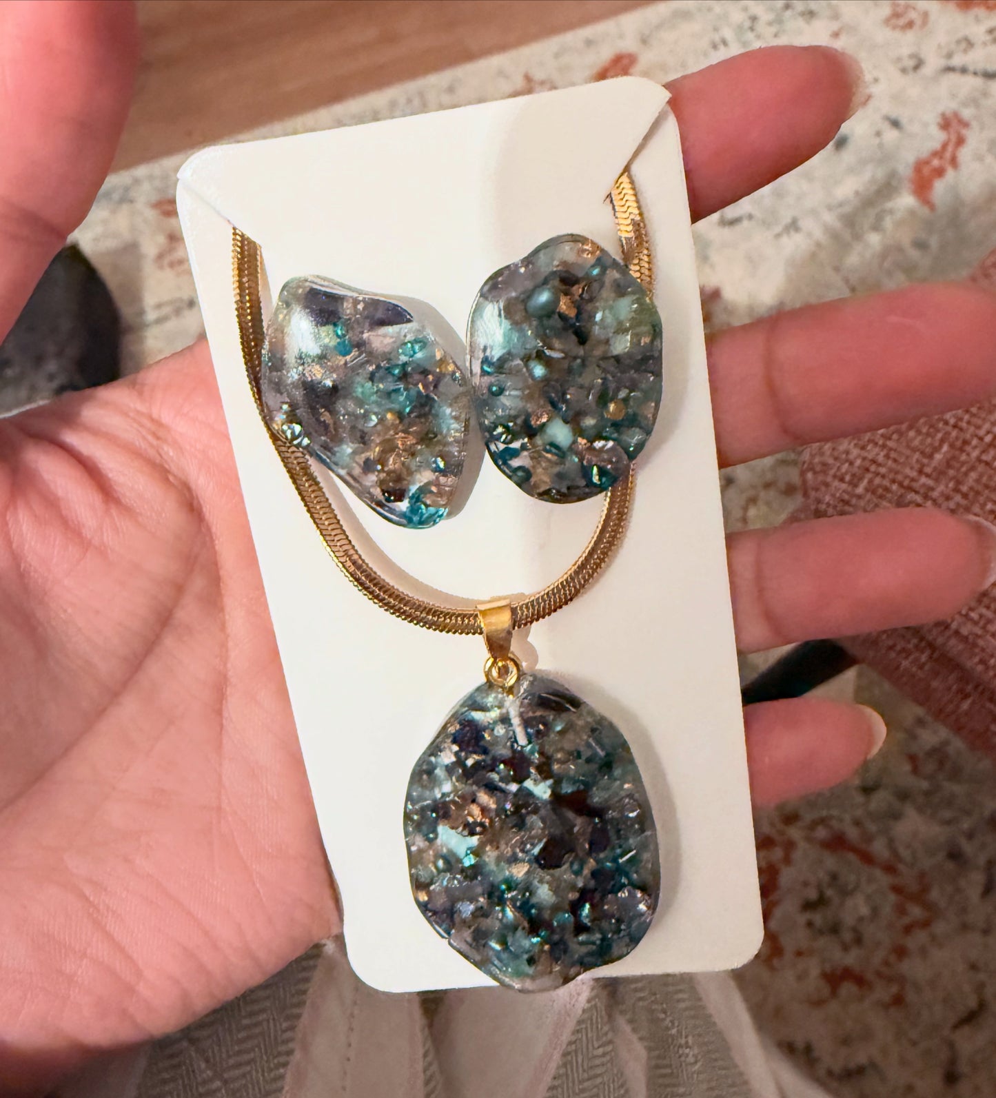 Crushed Aqua Glass Resin Set