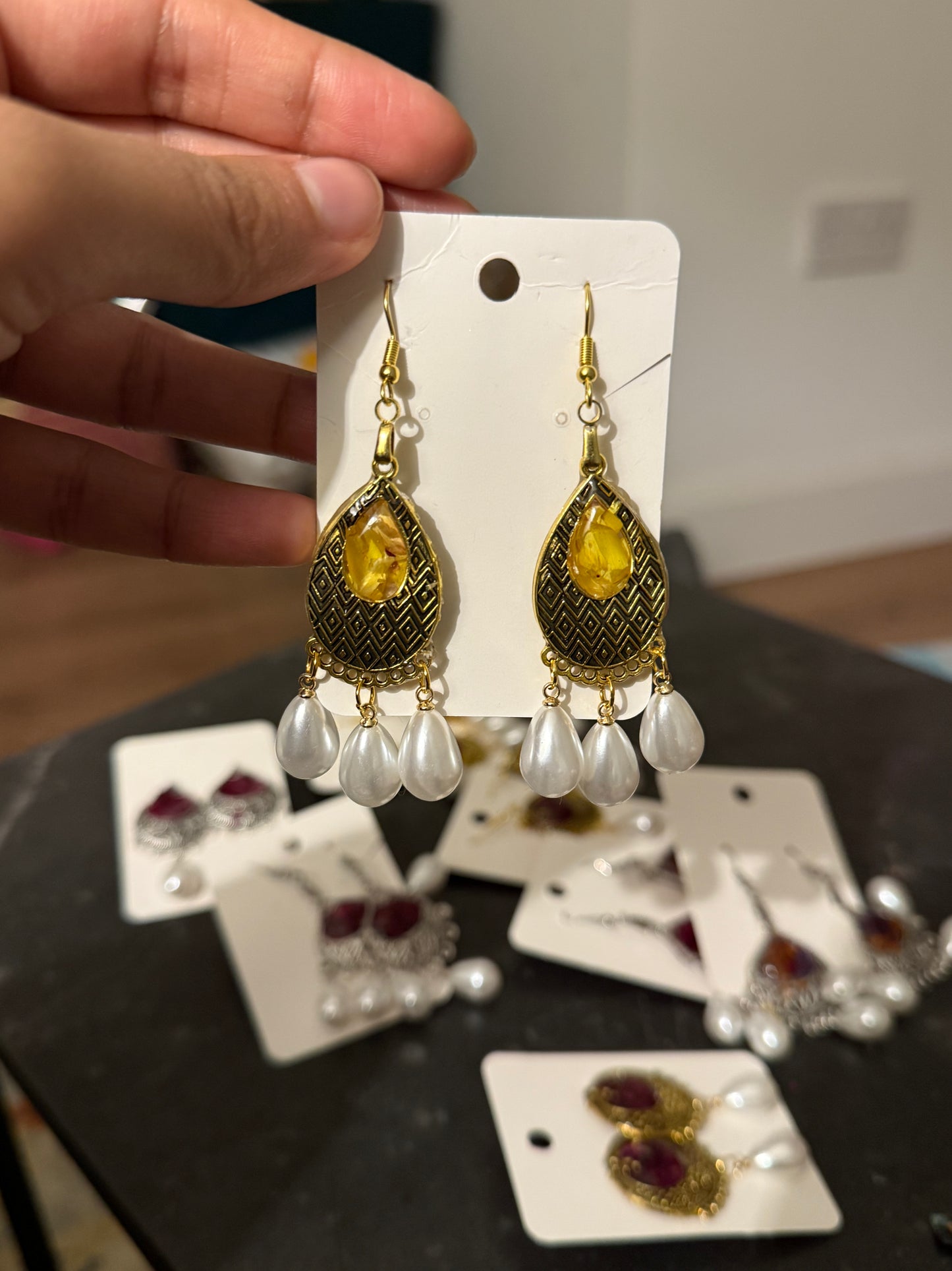 Buttercup & Pearl Danglings